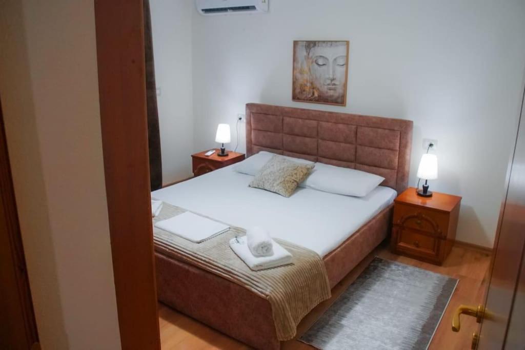 Meri's Apartment Shkoder